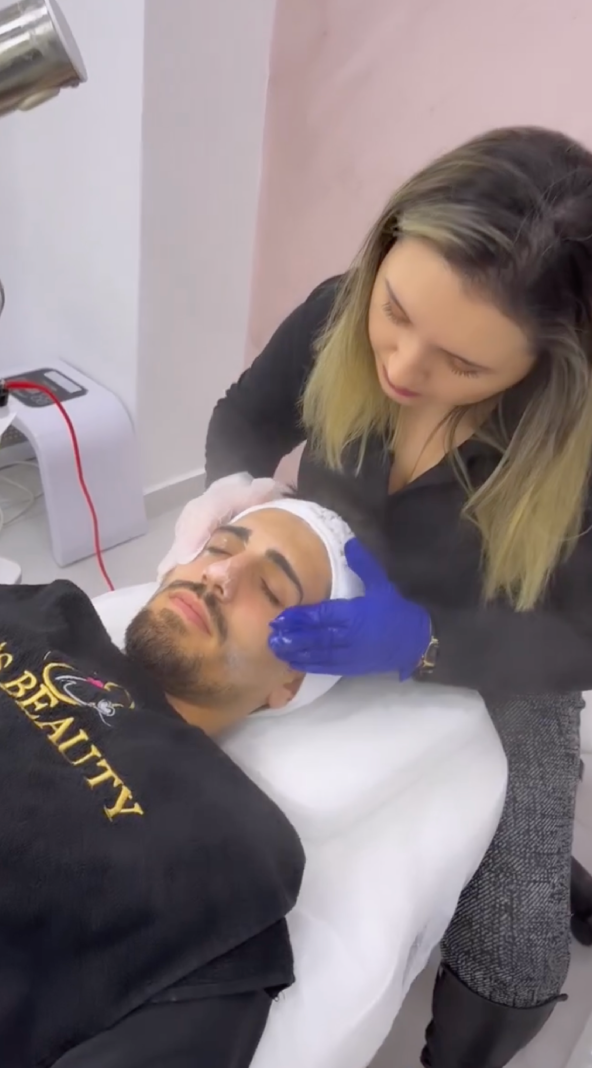 Cilt bakım uygulaması videosu